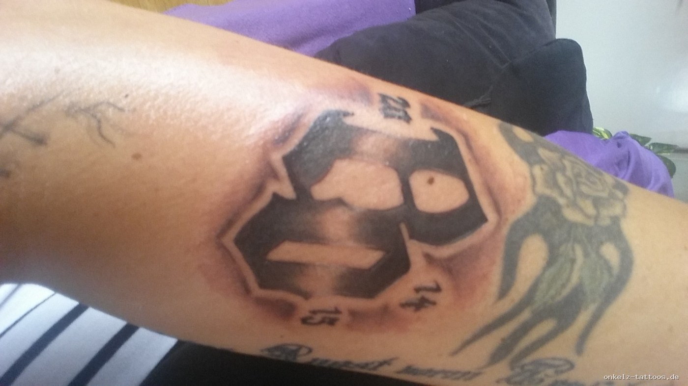 Archiv Tattoo bo-tattoo495
